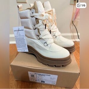 Amazon Essentials Women's Ivory Lace Up Puffer Boots